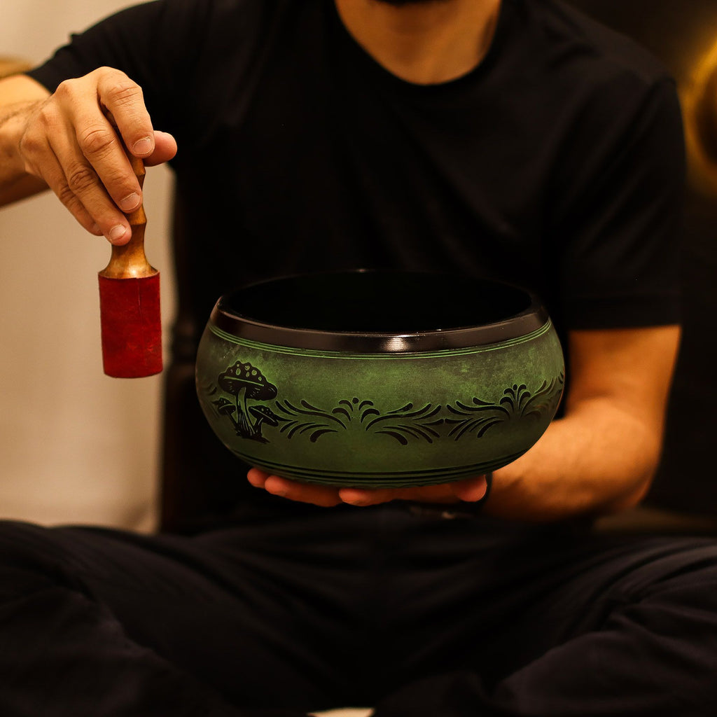 Extra Loud - Mushroom Singing Bowl - Moss Green (23x10.5cm, 1.3kg)